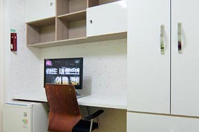 �ü�����